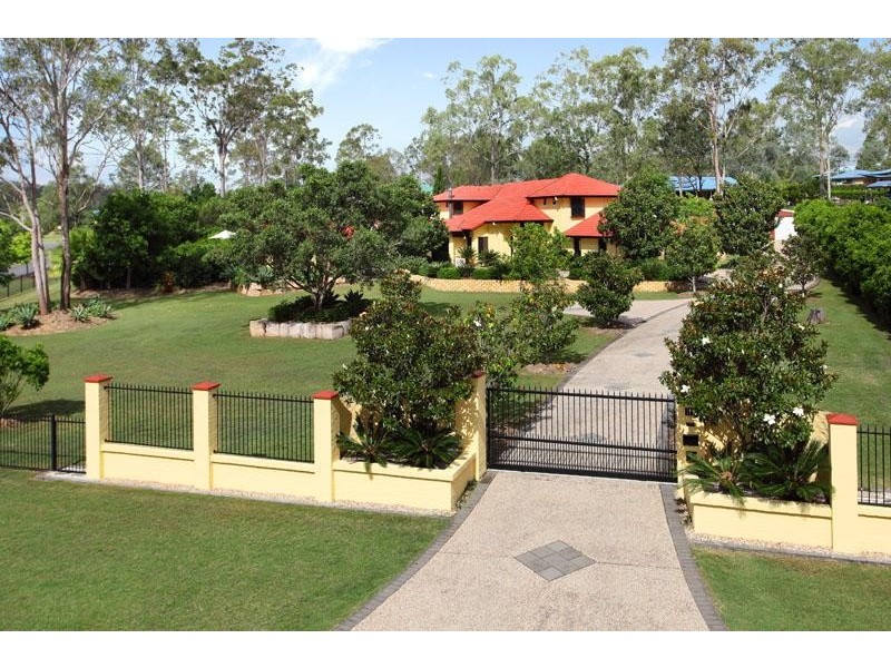 15 Diamantina Circle  KARALEE 4306, Karalee QLD 4306