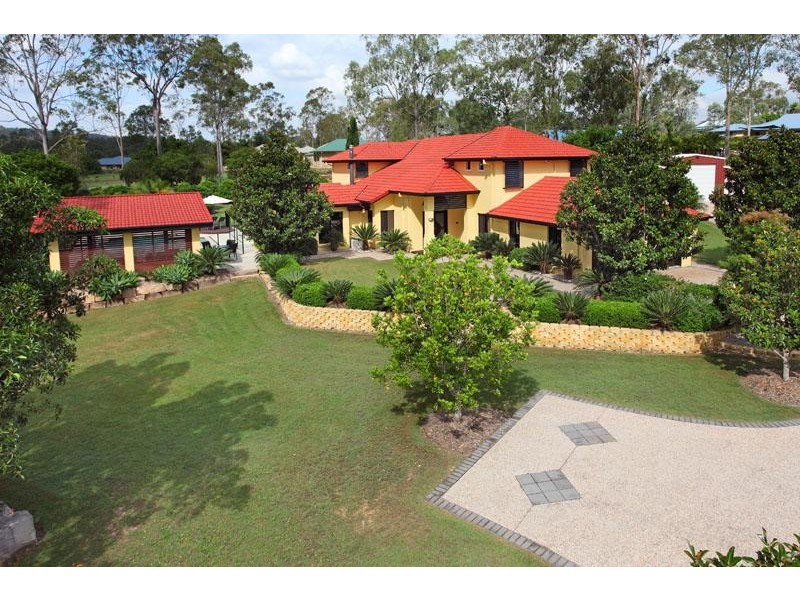 15 Diamantina Circle  KARALEE 4306, Karalee QLD 4306