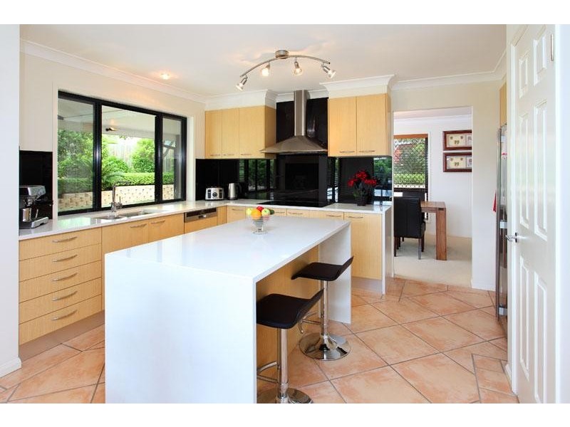 15 Diamantina Circle  KARALEE 4306, Karalee QLD 4306