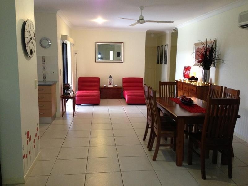 2 Tin Sang Close, Edmonton QLD 4869