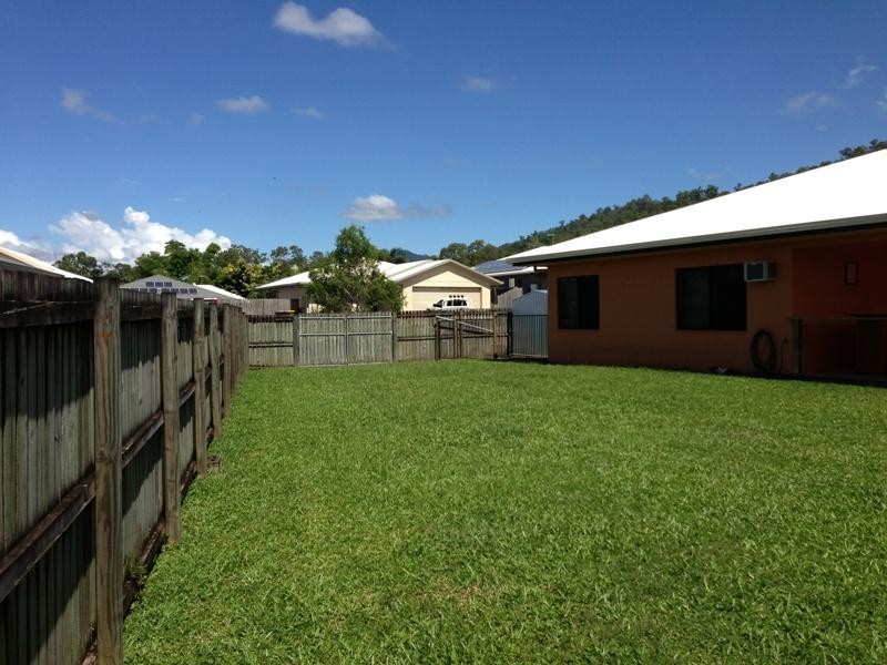 2 Tin Sang Close, Edmonton QLD 4869