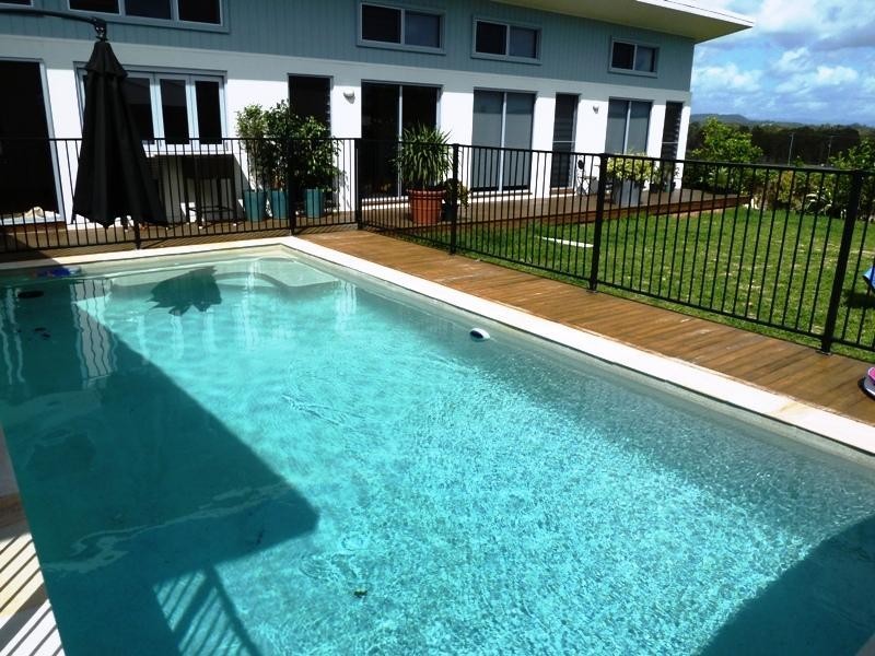 456 Casuarina Way, Casuarina NSW 2487