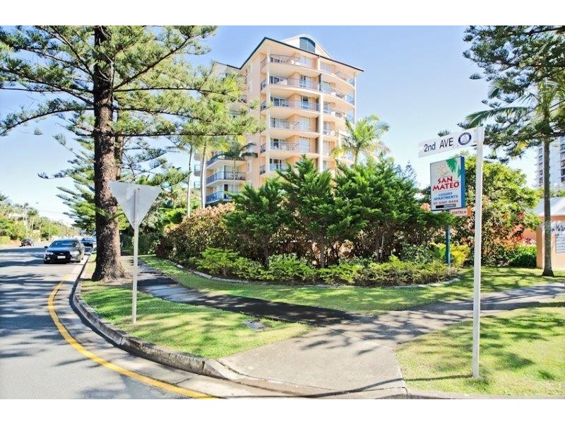 15/93 Old Burleigh  Road, Broadbeach QLD 4218
