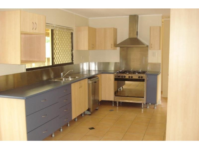 33 Mortensen Road, Nerang QLD 4211