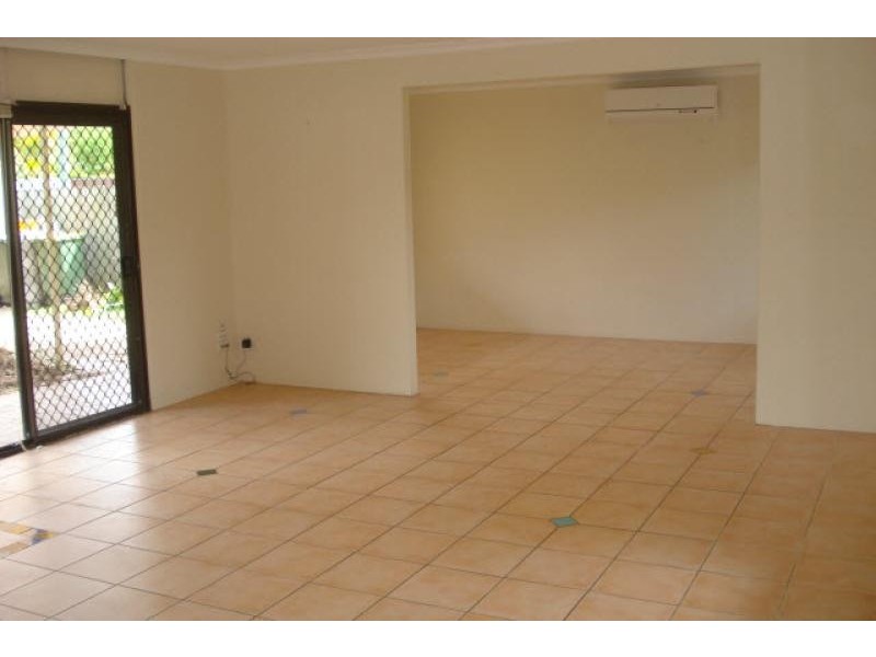 33 Mortensen Road, Nerang QLD 4211