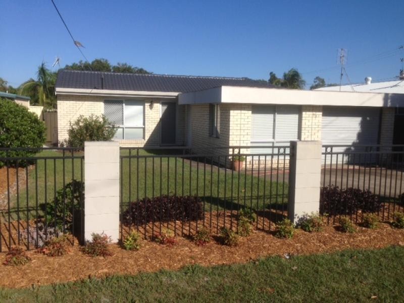 98 Coronation  Avenue GOLDEN BEACH 4551, Golden Beach QLD 4551