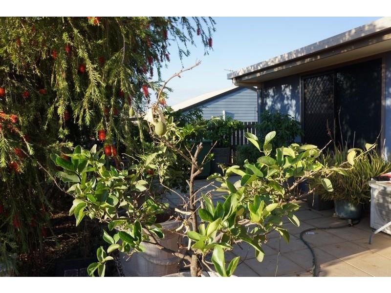 33 Savannah  Drive, Moranbah QLD 4744
