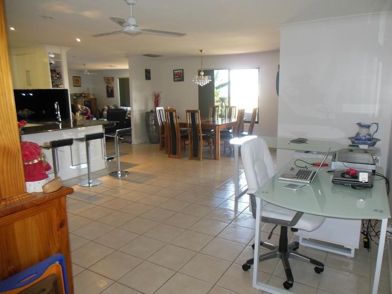 33 Savannah  Drive, Moranbah QLD 4744