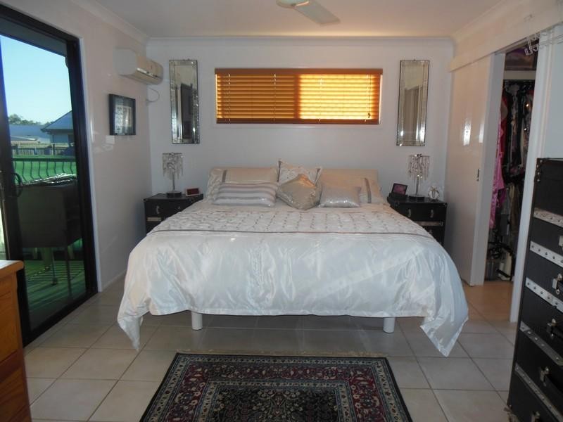 33 Savannah  Drive, Moranbah QLD 4744