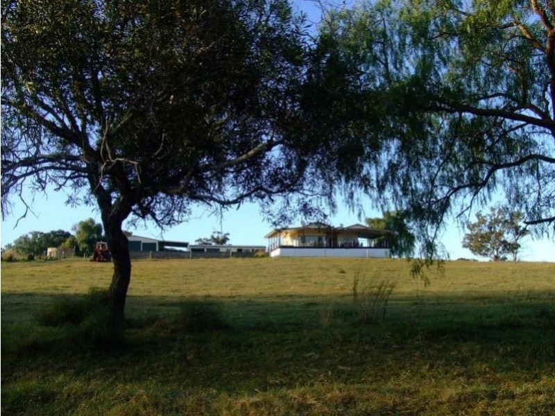 Haden QLD 4353