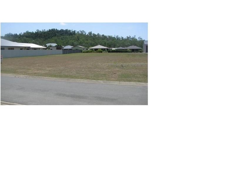 13 Henderson Street, Cannonvale QLD 4802