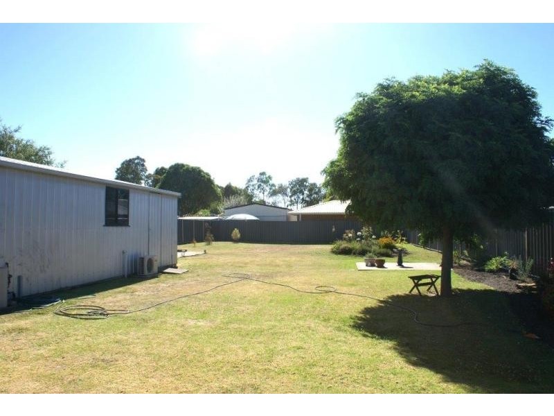 14 Davis  Street, Stratford VIC 3862