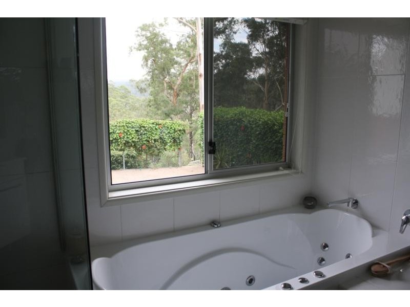 41 THIRTEENTH  Street, Warragamba NSW 2752