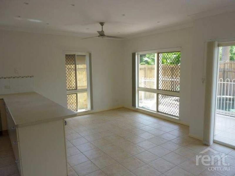 Palm Cove QLD 4879