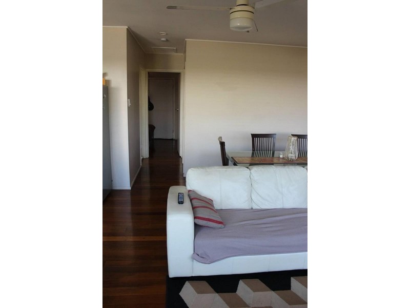 2 / 73 Henderson  Street, Camp Hill QLD 4152