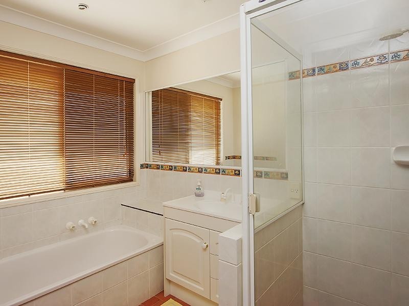 62 KIDMAN Place, Keperra QLD 4054