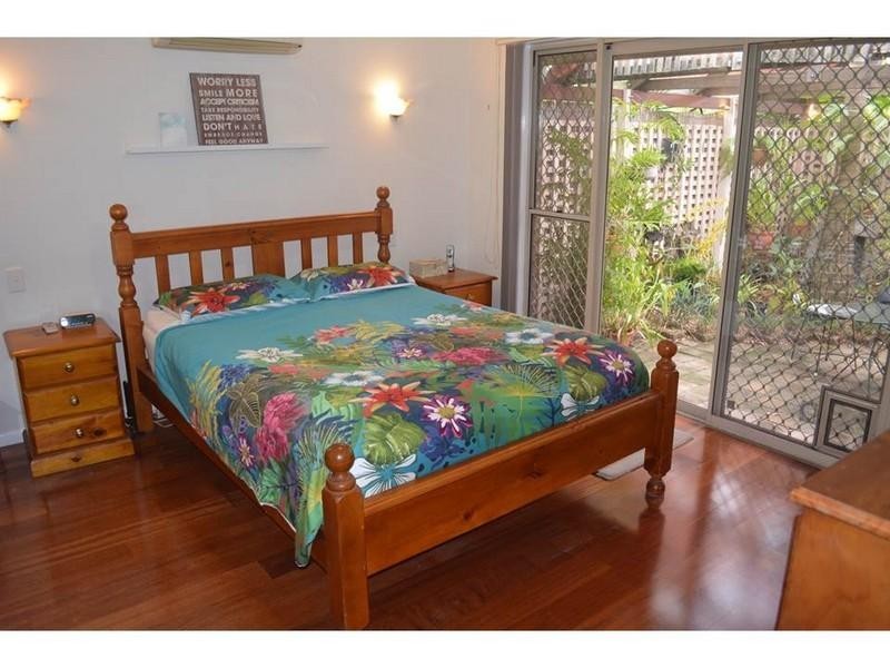 6-8 Leonie  Street, Camira QLD 4300