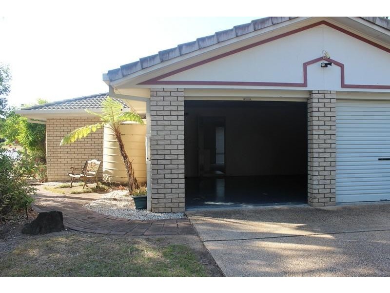 2 Bremer Court, Murrumba Downs QLD 4503