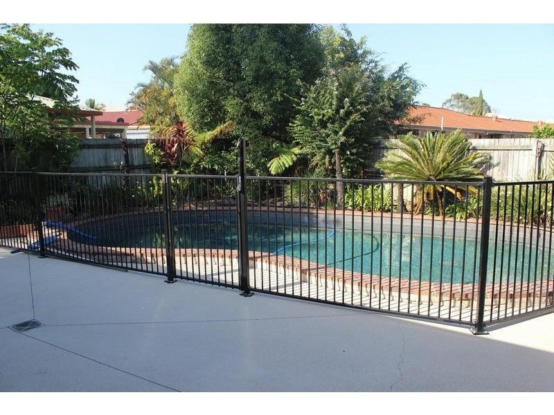 2 Bremer Court, Murrumba Downs QLD 4503