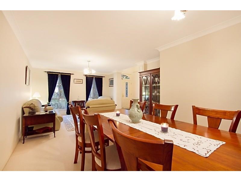 106 Kintyre Street, Brookfield QLD 4069