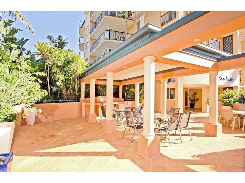 17 / 93 Old Burleigh  Road, Broadbeach QLD 4218