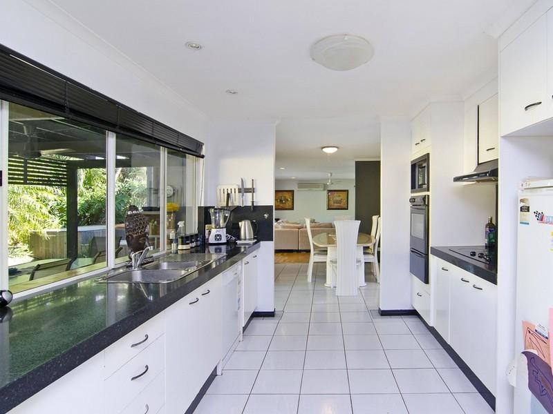 39 Parkwood Boulevard, Parkwood QLD 4214