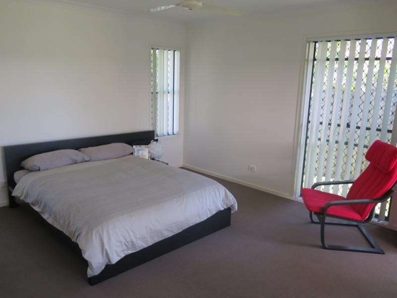 5 SCENIC Crescent, Coomera QLD 4209