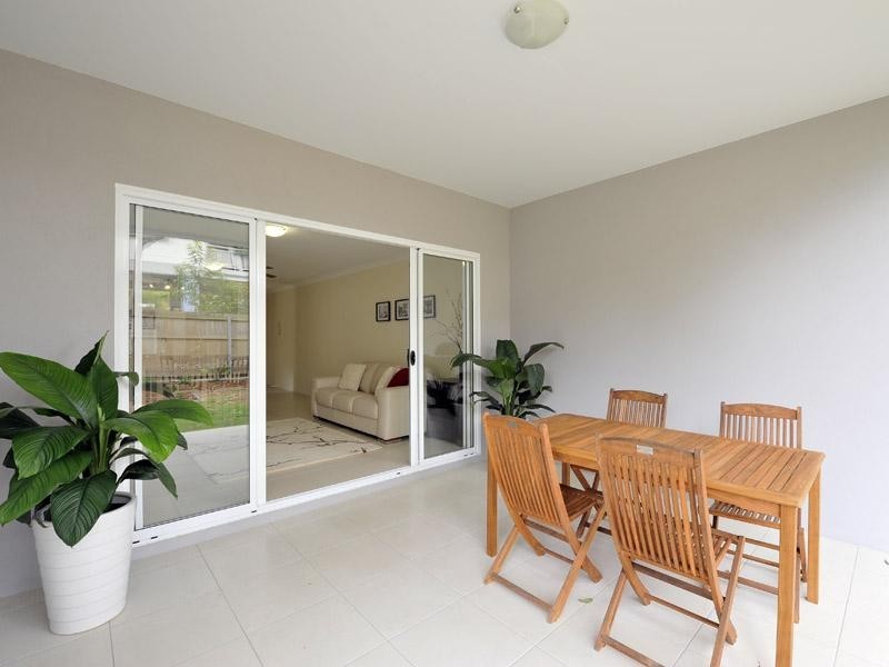 3 / 590 Sherwood Road, Sherwood QLD 4075