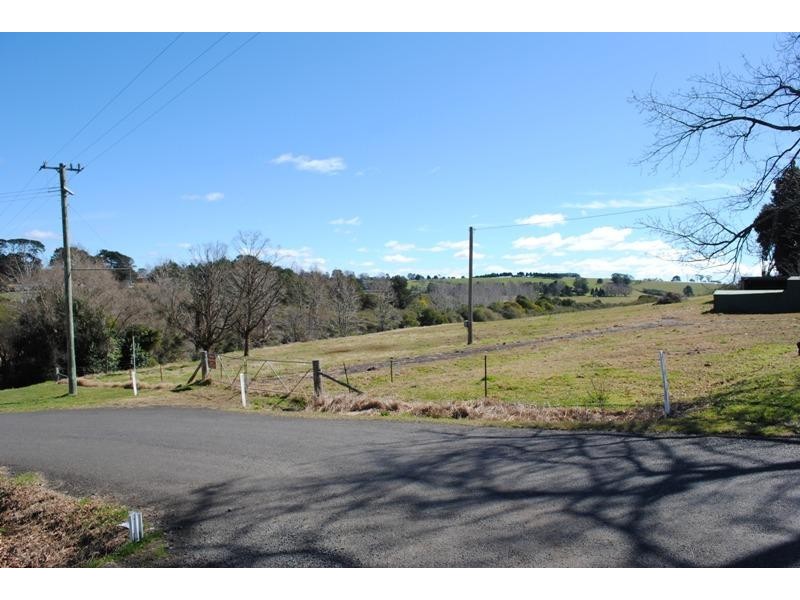 16 Vine Street, Dorrigo NSW 2453