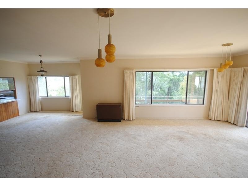 15 Parkes Street, Dorrigo NSW 2453