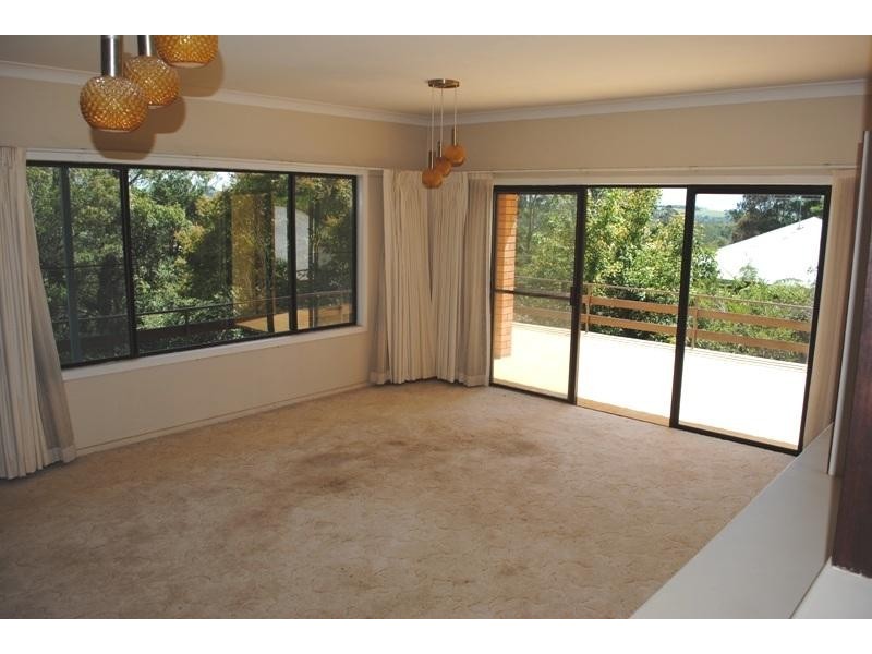 15 Parkes Street, Dorrigo NSW 2453