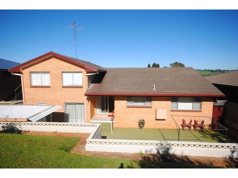 20 Parkes Street, Dorrigo NSW 2453