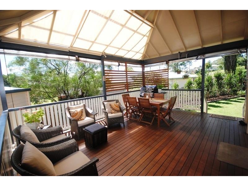 1 Vine  Street, Dorrigo NSW 2453