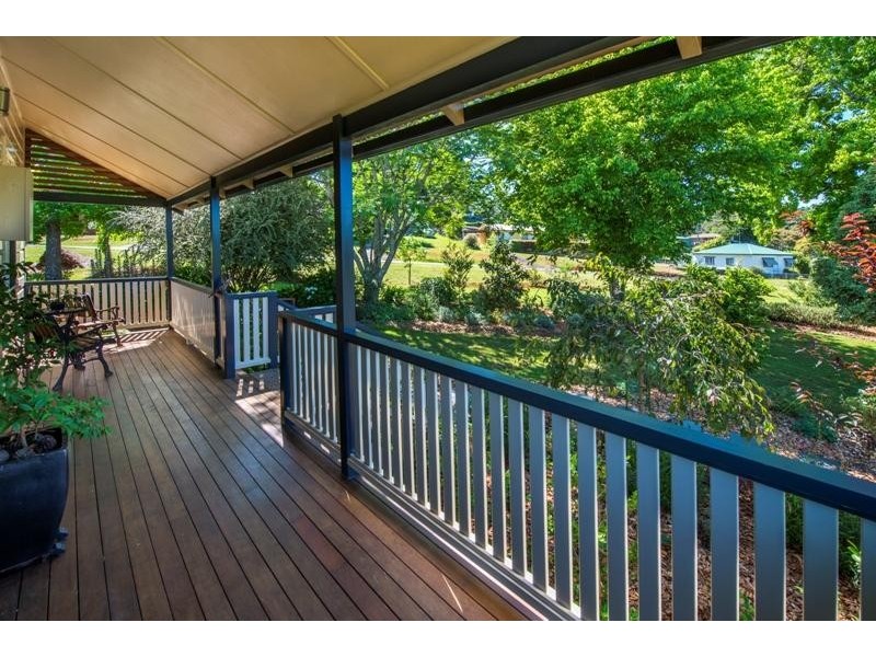 1 Vine  Street, Dorrigo NSW 2453