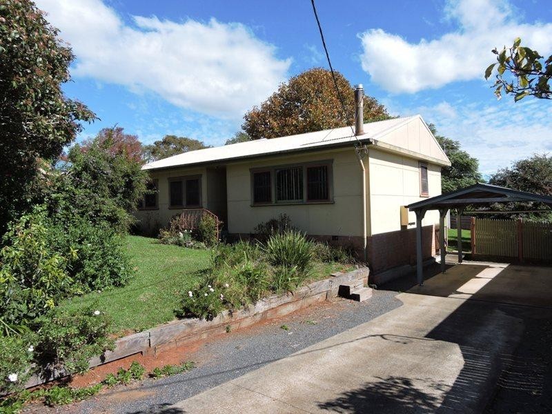 77 Kurrajong Street, Dorrigo NSW 2453