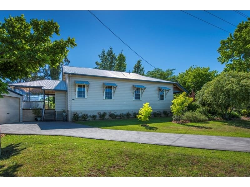 1 Vine Street, Dorrigo NSW 2453