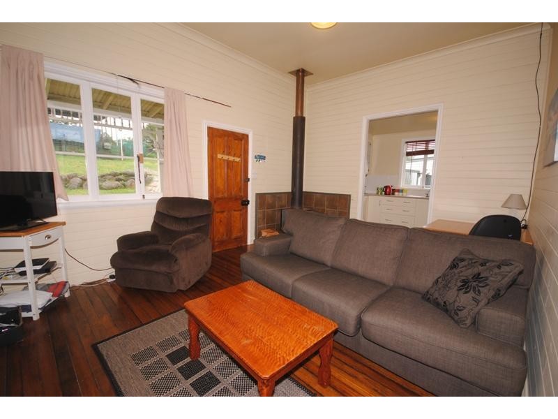 22 Myrtle Street, Dorrigo NSW 2453