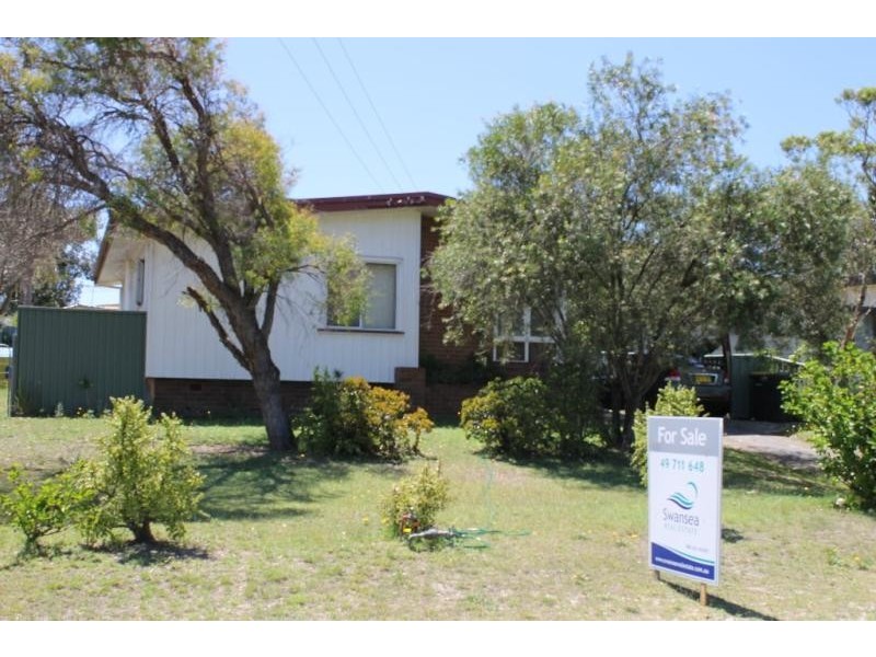 11 Alexander Avenue CAVES BEACH 2281, Caves Beach NSW 2281