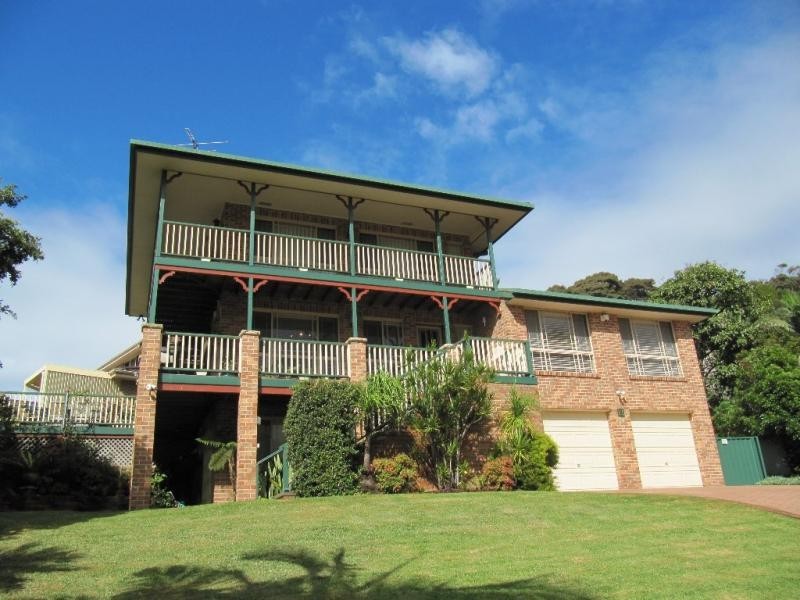 21 Emerald Close CAVES BEACH 2281, Caves Beach NSW 2281