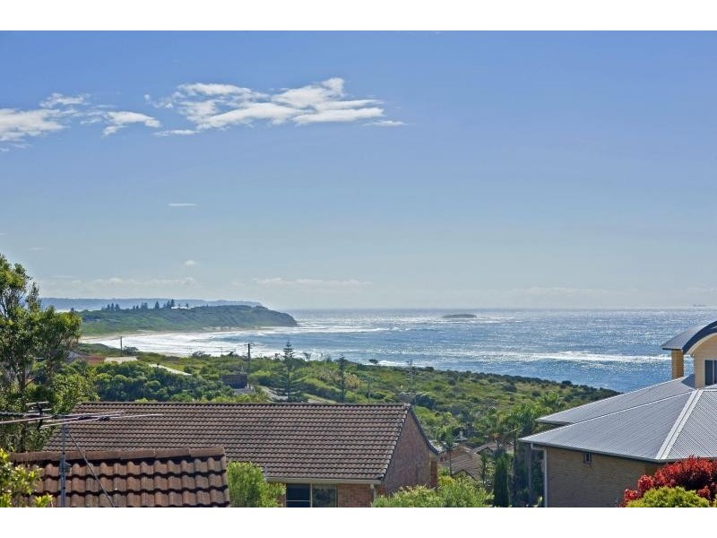 21 Emerald Close CAVES BEACH 2281, Caves Beach NSW 2281