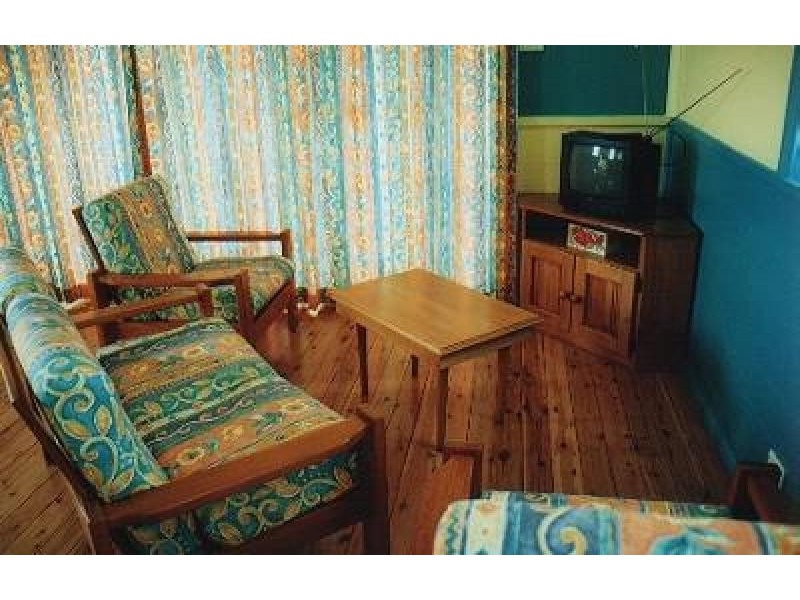 4 Central  Avenue NORDS WHARF 2281, Nords Wharf NSW 2281