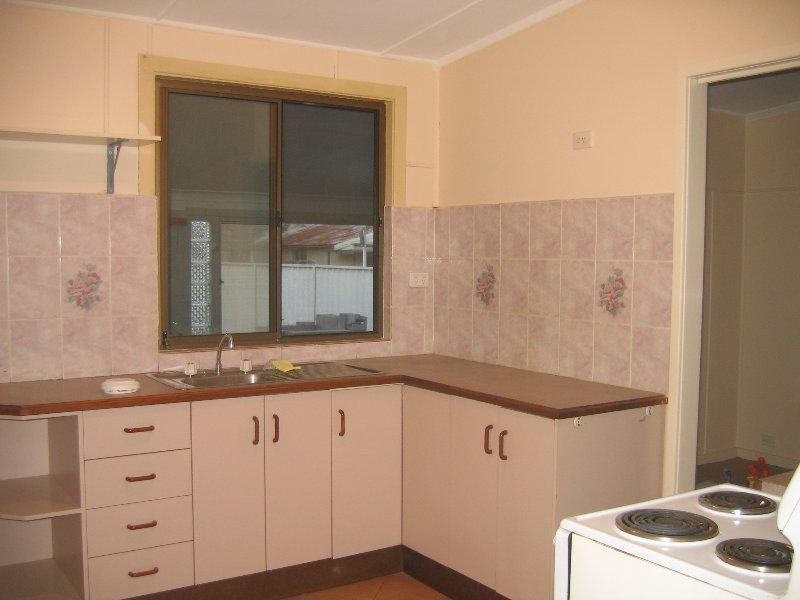 22 Turea  Street PELICAN 2281, Pelican NSW 2281