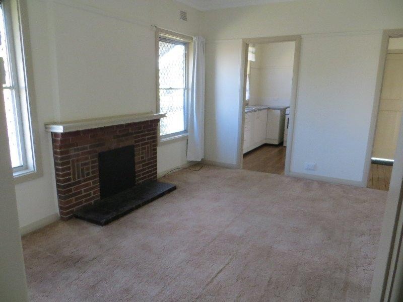 12 Beach Street BELMONT SOUTH 2280, Belmont South NSW 2280