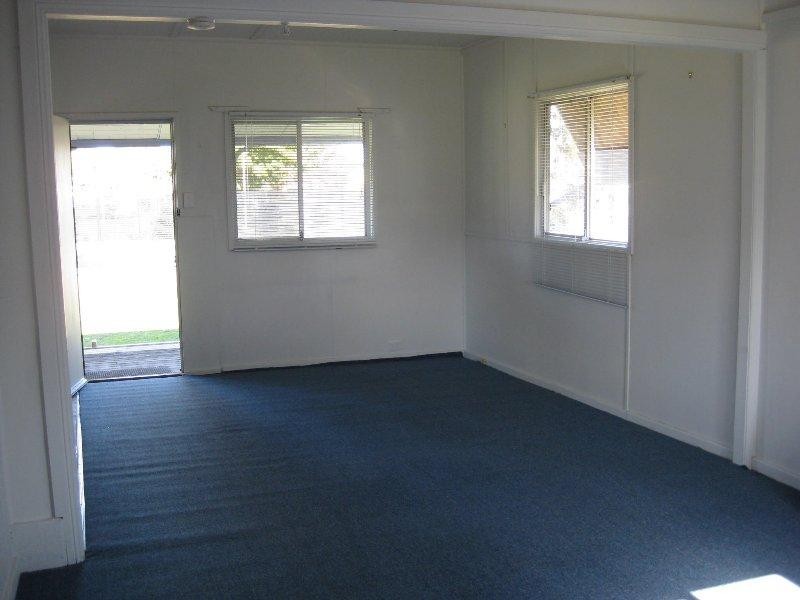 1 Gommera  Street BLACKSMITHS 2281, Blacksmiths NSW 2281