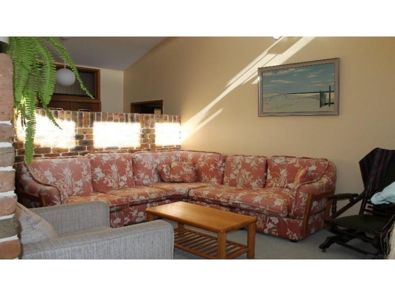 7  Bali Street BLACKSMITHS 2281, Blacksmiths NSW 2281