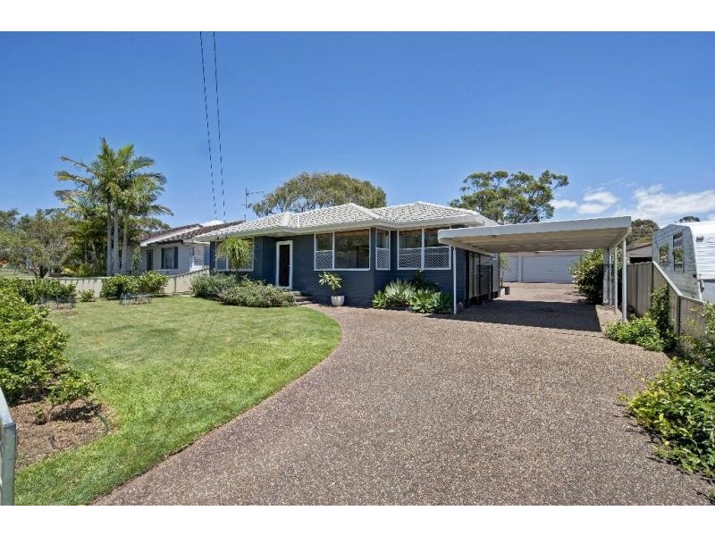 147 Macquarie Grove CAVES BEACH 2281, Caves Beach NSW 2281