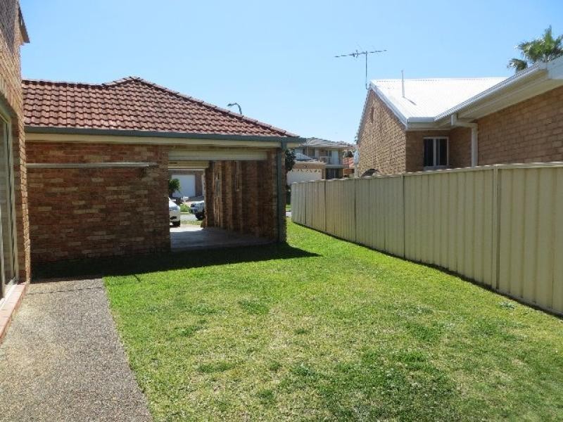 8a Ebbtide  Avenue CAVES BEACH 2281, Caves Beach NSW 2281