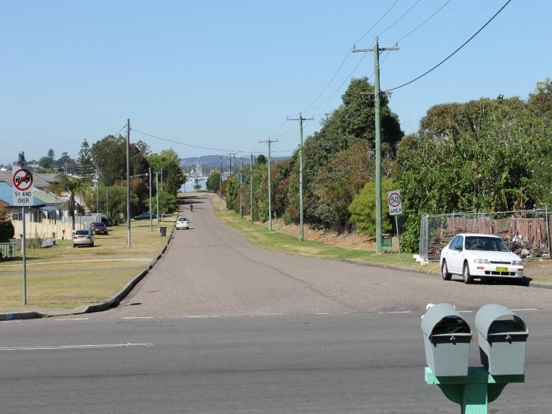 57 Evans Street BELMONT 2280, Belmont NSW 2280