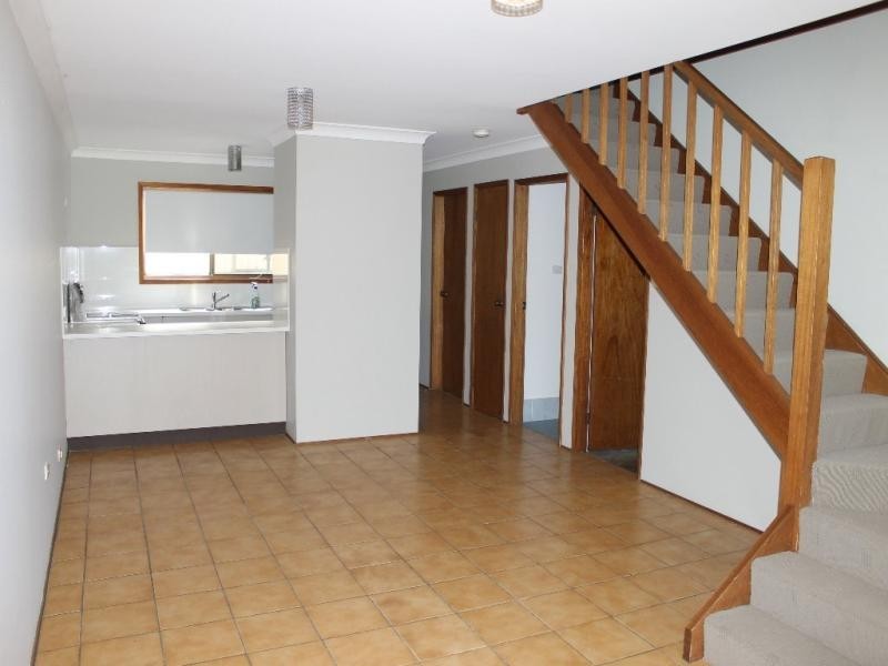 27 Montrose Street MANNERING PARK 2259, Mannering Park NSW 2259