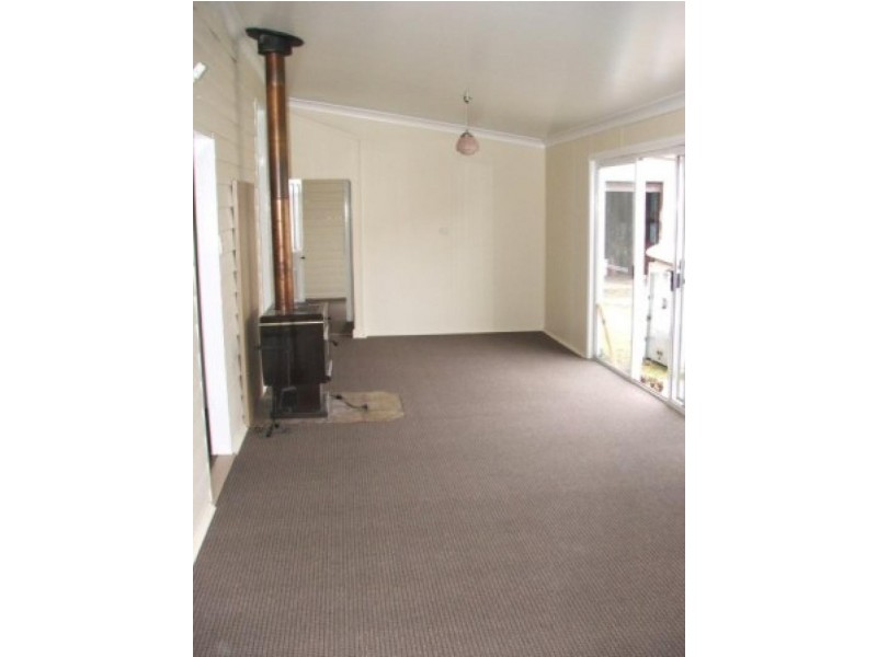 13 Crescent  Street ARMIDALE 2350, Armidale NSW 2350